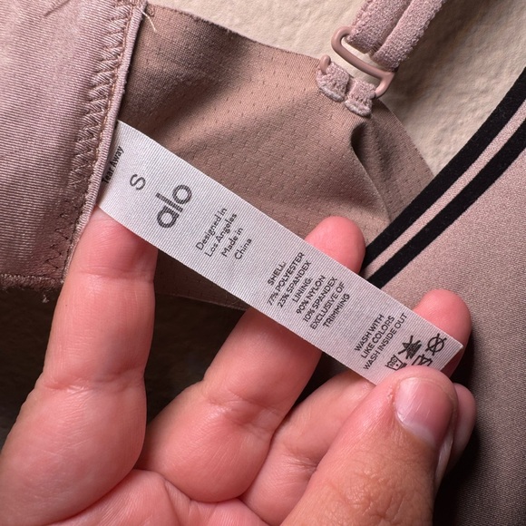 Alo Airlift Small Line Up Bra in Taupe - Picture 3 of 8